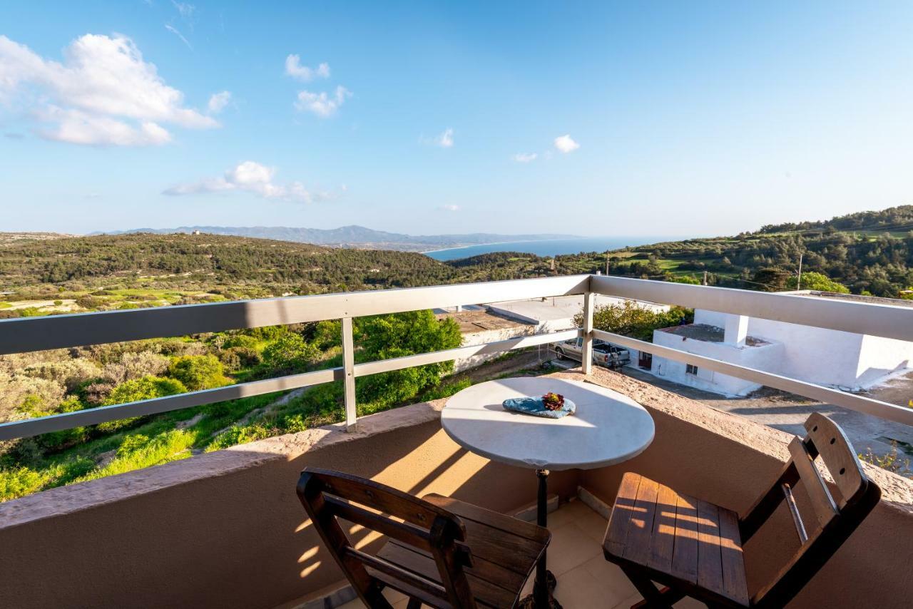 Thomas Hotel Monolithos  Eksteriør billede